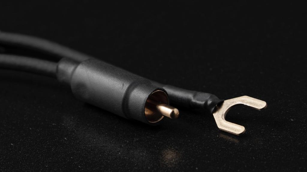 精緻刻畫聲音輪廓 - KOJO Technology Crystal E 日製地盒 精緻刻畫聲音輪廓 - KOJO Technology Crystal E 日製地盒