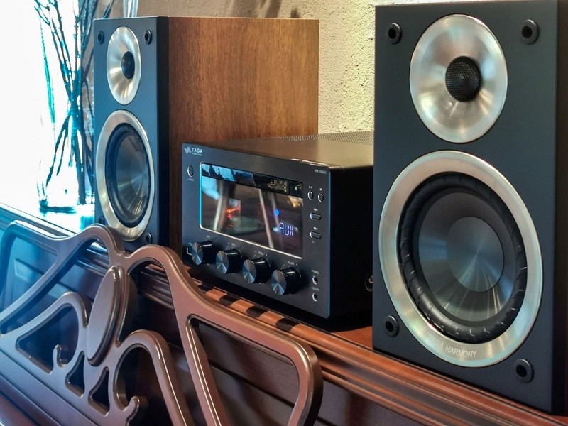 TAGA Harmony 推出全新多功能小型音響系統 HTR-1000CD v.2 TAGA Harmony 推出全新多功能小型音響系統 HTR-1000CD v.2