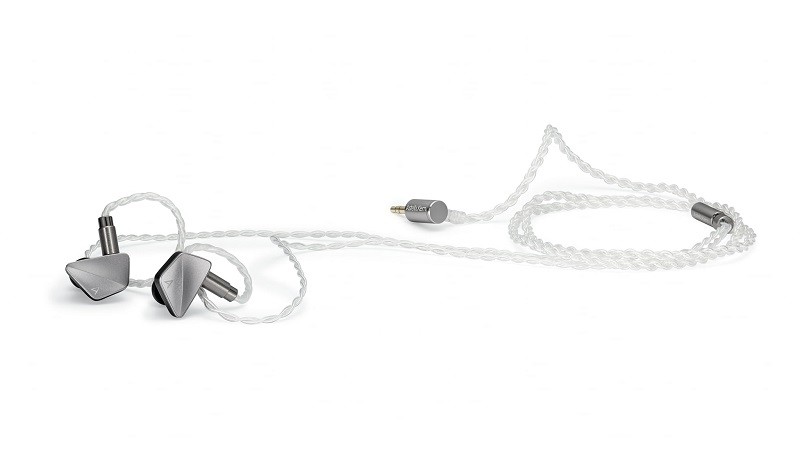 Astell&Kern 推出全新自研開發耳機 AK ZERO 1