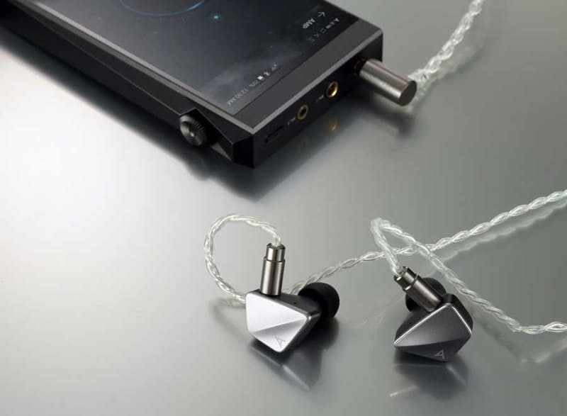 Astell&Kern 推出全新自研開發耳機 AK ZERO 1 Astell&Kern 推出全新自研開發耳機 AK ZERO 1