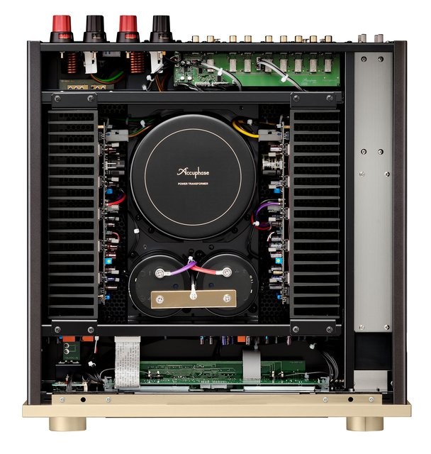 Accuphase 推出全新旗艦級 A / B 類合併式放大器 E-5000 Accuphase 推出全新旗艦級 A / B 類合併式放大器 E-5000