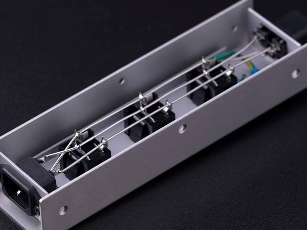 跳出拖板框架 KOJO Technology Crystal 3P 創新發燒電源排插 跳出拖板框架 KOJO Technology Crystal 3P 創新發燒電源排插