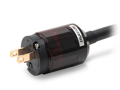 Oyaide 推出 70 週年限量版電源排插 OCB-1 ST Oyaide 推出 70 週年限量版電源排插 OCB-1 ST