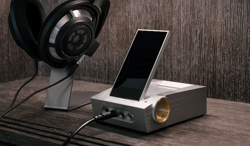 Astell&Kern 發佈全新便攜式座枱機 ACRO CA1000 Astell&Kern 發佈全新便攜式座枱機 ACRO CA1000