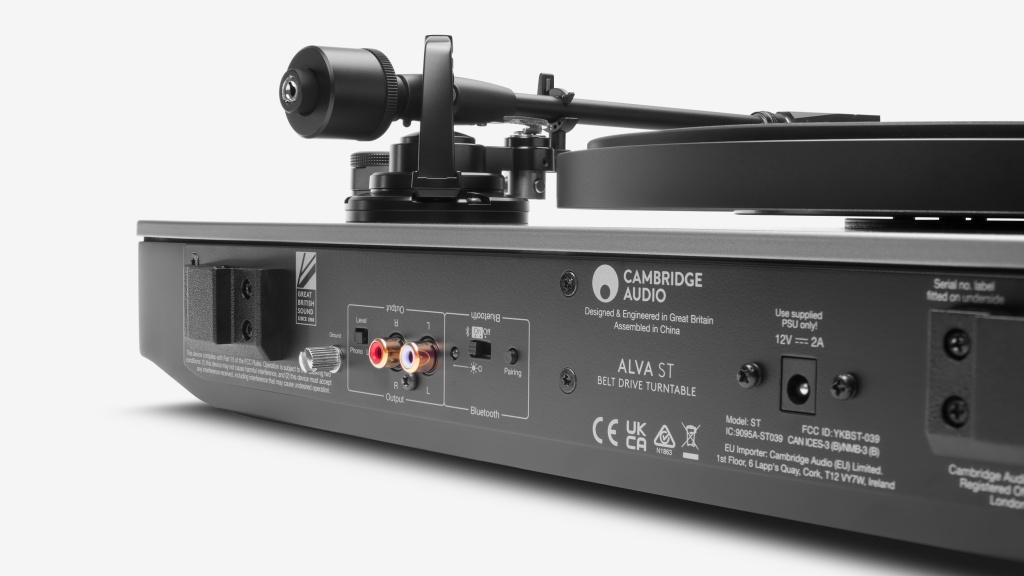 Cambridge Audio 推出 Alva TT V2 和 Alva ST 高分辨率無線黑膠唱盤 
