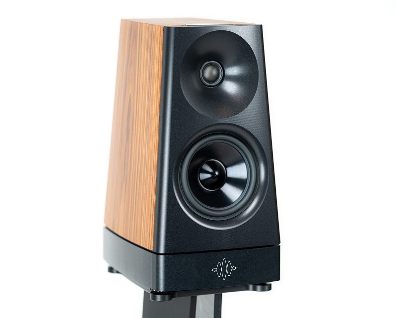 YG Acoustics 推出全新入門級書架喇叭 Cairn YG Acoustics 推出全新入門級書架喇叭 Cairn