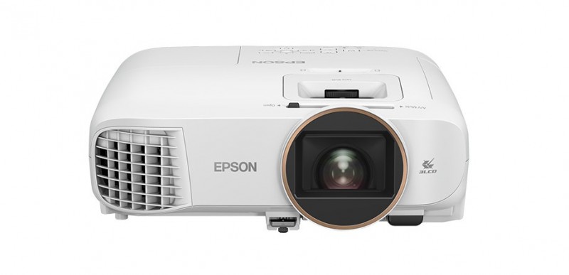 Epson 推出全新 dreamio 系列投影機 EH-TW5825 Epson 推出全新 dreamio 系列投影機 EH-TW5825