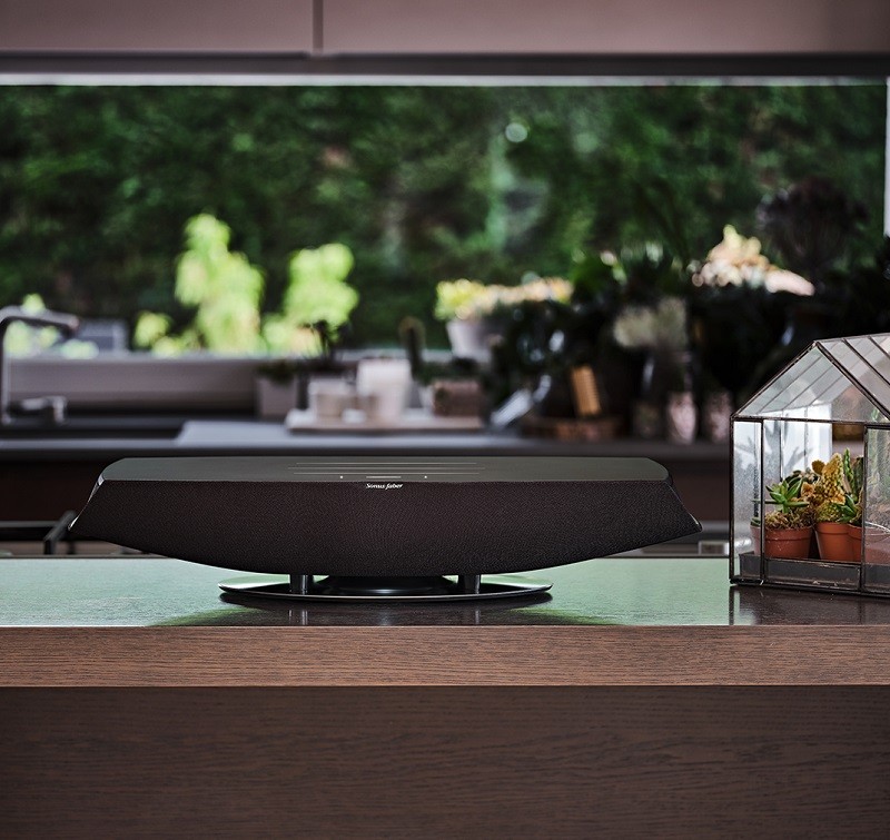 Sonus faber 推出全新一體型無線喇叭系統 Omnia Sonus faber 推出全新一體型無線喇叭系統 Omnia
