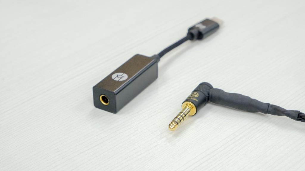 手機電腦輕鬆玩 4.4mm 平衡輸出 Zorloo Ztella II MQA 解碼轉換線