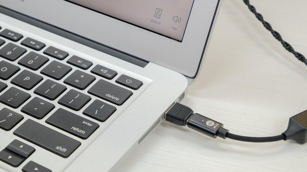 手機電腦輕鬆玩 4.4mm 平衡輸出 Zorloo Ztella II MQA 解碼轉換線 手機電腦輕鬆玩 4.4mm 平衡輸出 Zorloo Ztella II MQA 解碼轉換線