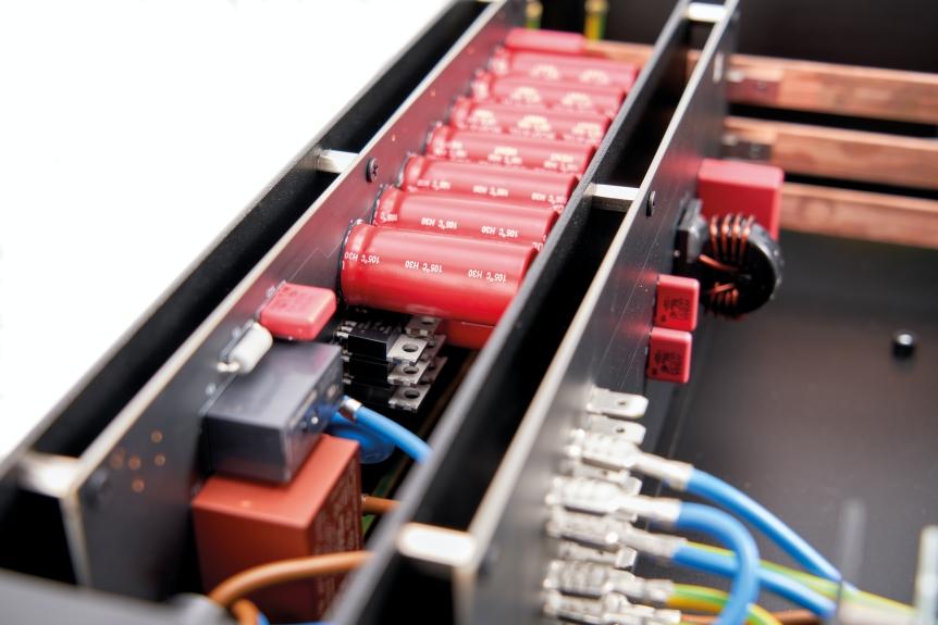 Inakustik Referenz AC-4500US 6F 電源處理器 Inakustik Referenz AC-4500US 6F 電源處理器