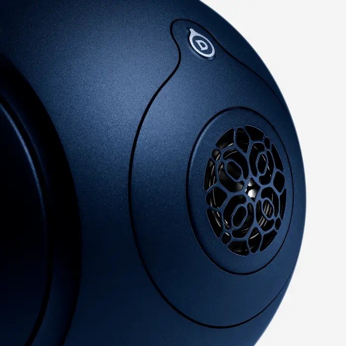 深藍誘惑，Devialet 為 Phantom II 推出全新外飾 Deep Blue