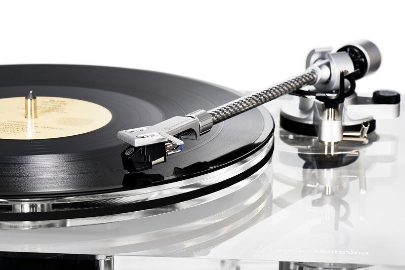 60 周年記念系列,Audio-Technica 推出全新 AT-LP2022 黑膠唱盤 60 周年記念系列,Audio-Technica 推出全新 AT-LP2022 黑膠唱盤