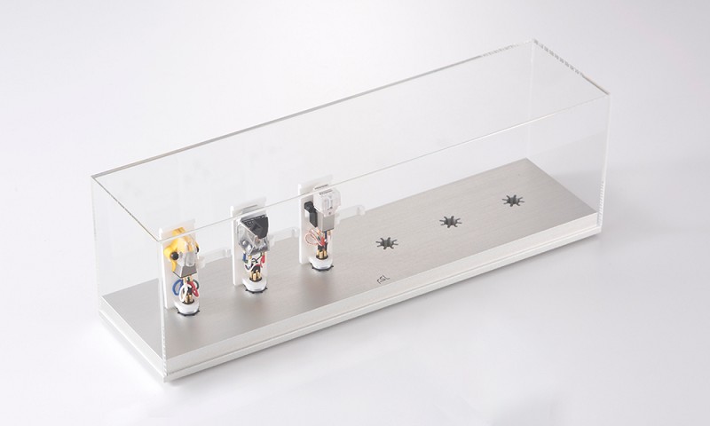for SMiLE lab 推出全新唱頭展示盒 FSL-SH1000 for SMiLE lab 推出全新唱頭展示盒 FSL-SH1000