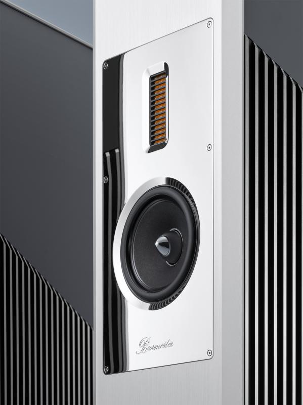 極度原音、激情釋放 – Burmester BC150 座地揚聲器