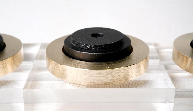 Amtrans 推出音響器材專用絕緣腳 MEAM-AC-INS-01 Amtrans 推出音響器材專用絕緣腳 MEAM-AC-INS-01