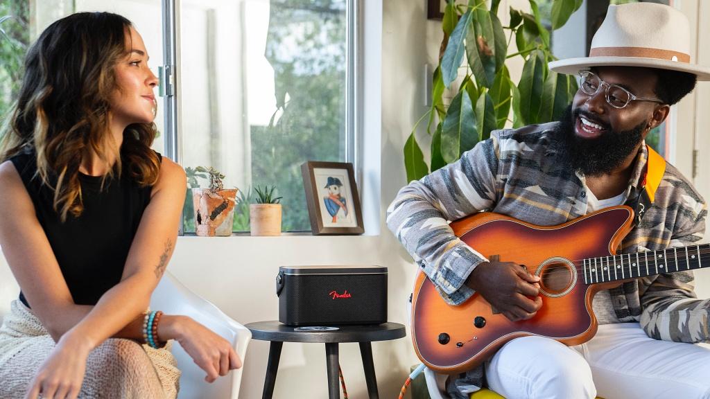 音樂全能 FENDER AUDIO RIFF 多用途音樂喇叭 音樂全能 FENDER AUDIO RIFF 多用途音樂喇叭
