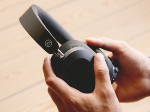 “Mondo by MONDO” MONDO DUAL DRIVER OVER-EAR A.M.D. Edition
