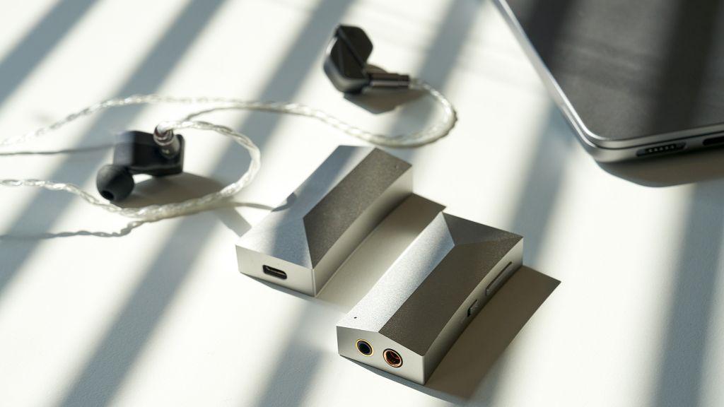 Astell&Kern AK HC4 Astell&Kern AK HC4