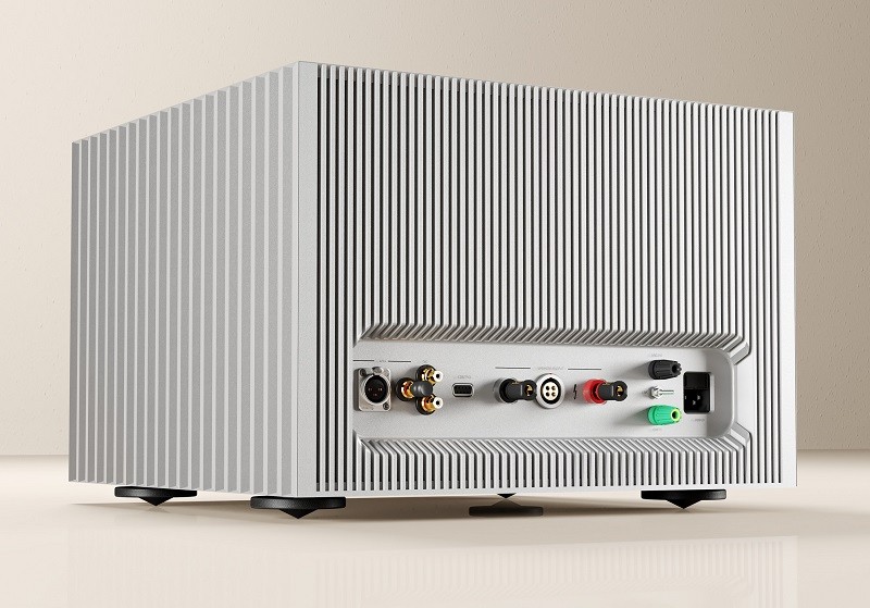 Goldmund 推出全新 Telos 2800 單聲道後級放大器 Goldmund 推出全新 Telos 2800 單聲道後級放大器