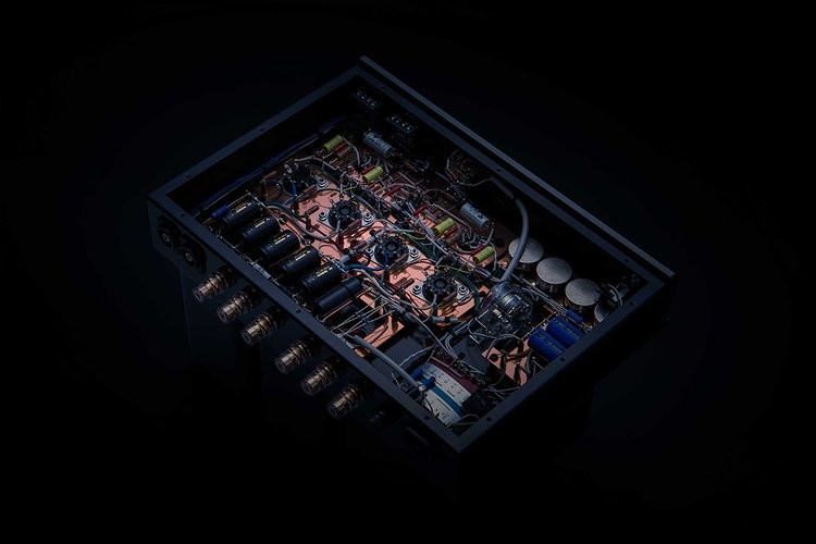 Air Tight 推出全新 ATM-1 2024 edition 立體聲真空管放大器 Air Tight 推出全新 ATM-1 2024 edition 立體聲真空管放大器