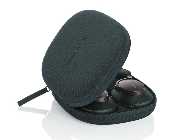 Bowers & Wilkins 宣布為 Px8 耳罩式降噪耳機新增「深綠森林」款式 Bowers & Wilkins 宣布為 Px8 耳罩式降噪耳機新增「深綠森林」款式