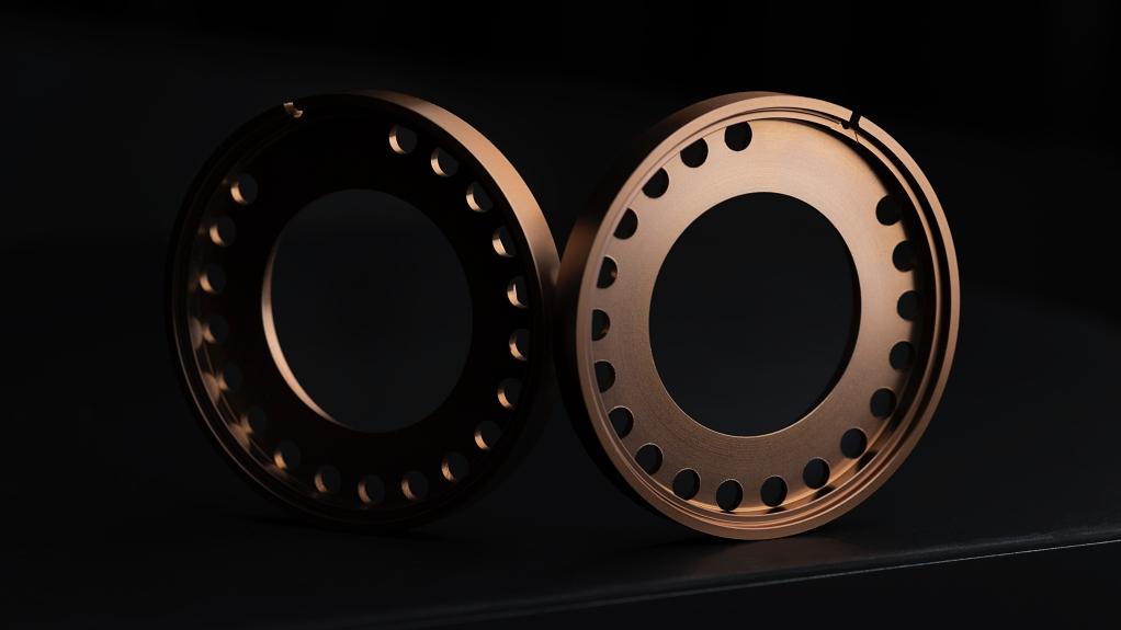 Meze Audio 推出 STRADA 便攜封閉式頭戴耳機