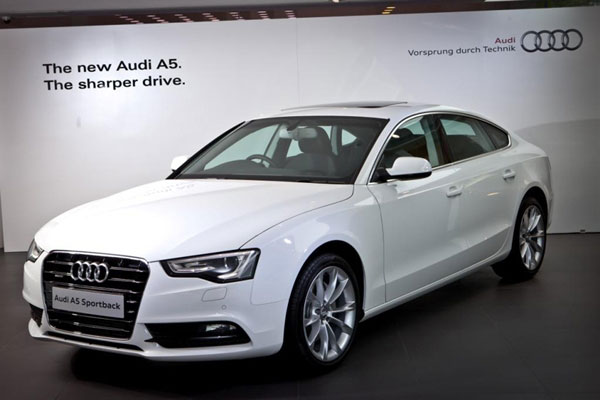 Audi A5 車系 首批優先訂購價 HK$525,000 起 Audi A5 車系 首批優先訂購價 HK$525,000 起