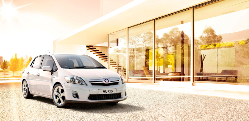 豐田 Auris Hybrid 載譽而來