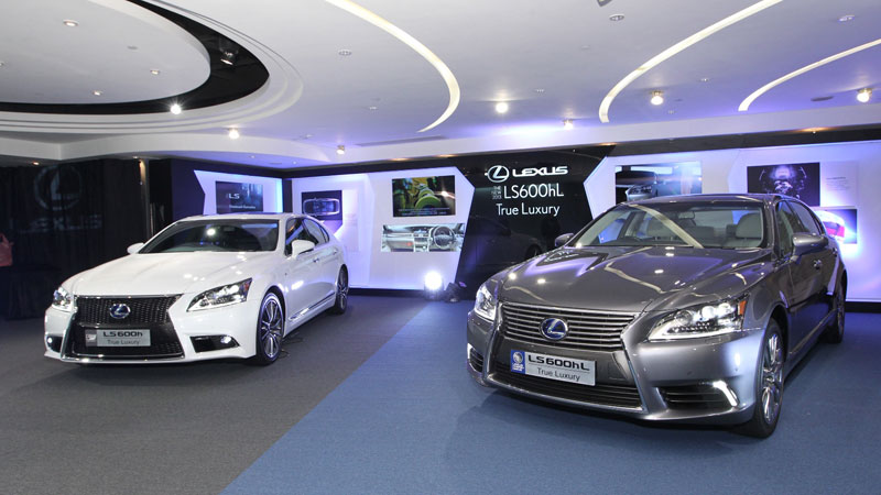 2013 Lexus LS600hL 及 LS600h F Sport 旗艦級豪華油電混合動力房車