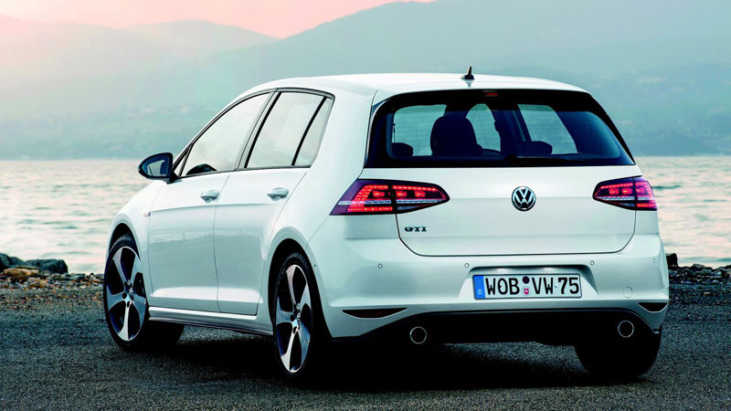Volkswagen New Golf GTI 新車展示車展 (2013 年 6 月 1-2 日) Volkswagen New Golf GTI 新車展示車展 (2013 年 6 月 1-2 日)