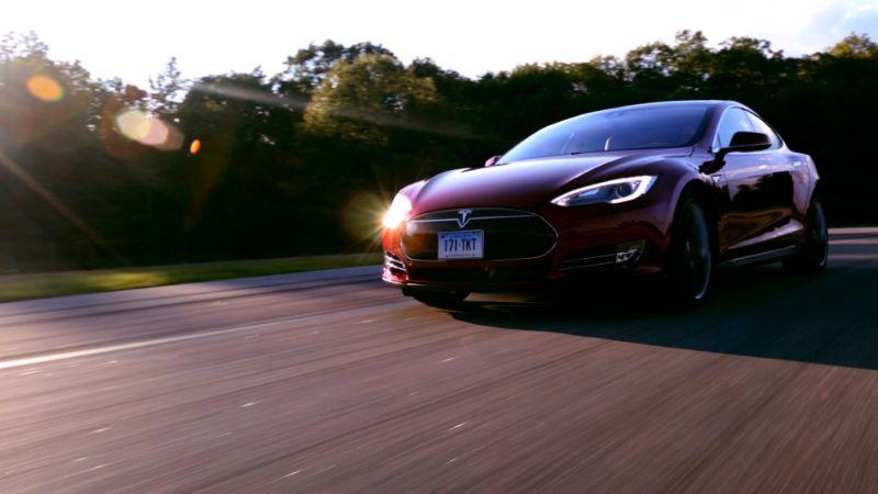 Tesla Model S P85D 成《Consumer Reports》歷來最佳車款 Tesla Model S P85D 成《Consumer Reports》歷來最佳車款