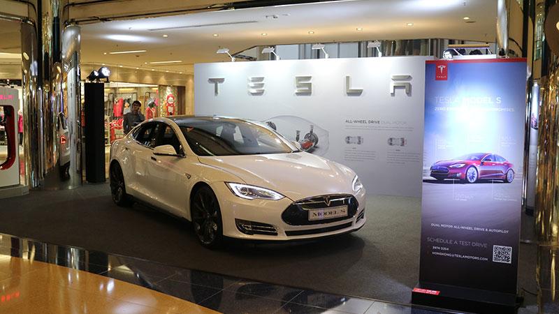 Tesla Model S 太古城展出