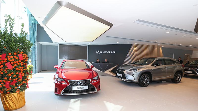 全新 Lexus 旗艦店本年度首個頂級大型車展