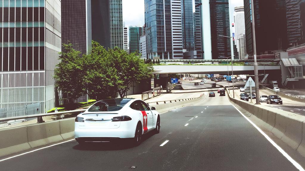 Tesla 香港推出流動維修服務和根據行駛里數的特別保險計劃 Tesla 香港推出流動維修服務和根據行駛里數的特別保險計劃