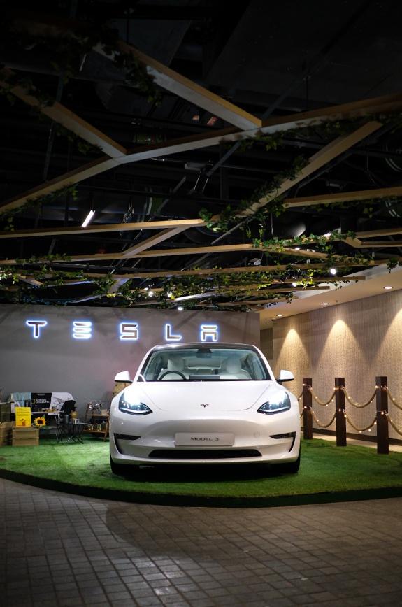 https://www.tesla.com/zh_HK/event/k11-experience-center?redirect=no https://www.tesla.com/zh_HK/event/k11-experience-center?redirect=no