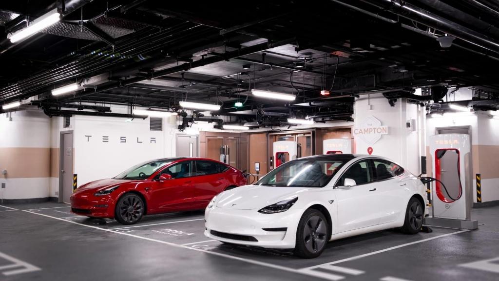 Tesla 超級充電站正式於長沙灣投入服務 繼續擴展專用充電網絡 Tesla 超級充電站正式於長沙灣投入服務 繼續擴展專用充電網絡