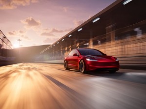 Tesla Model 3 Performance 已於 Tesla 官網開始接受訂購