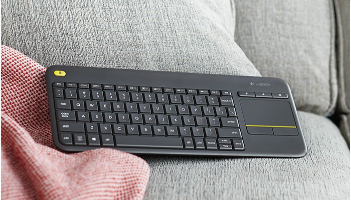 Logitech 全新無線觸控鍵盤 K400 Plus 隆重登場 Logitech 全新無線觸控鍵盤 K400 Plus 隆重登場