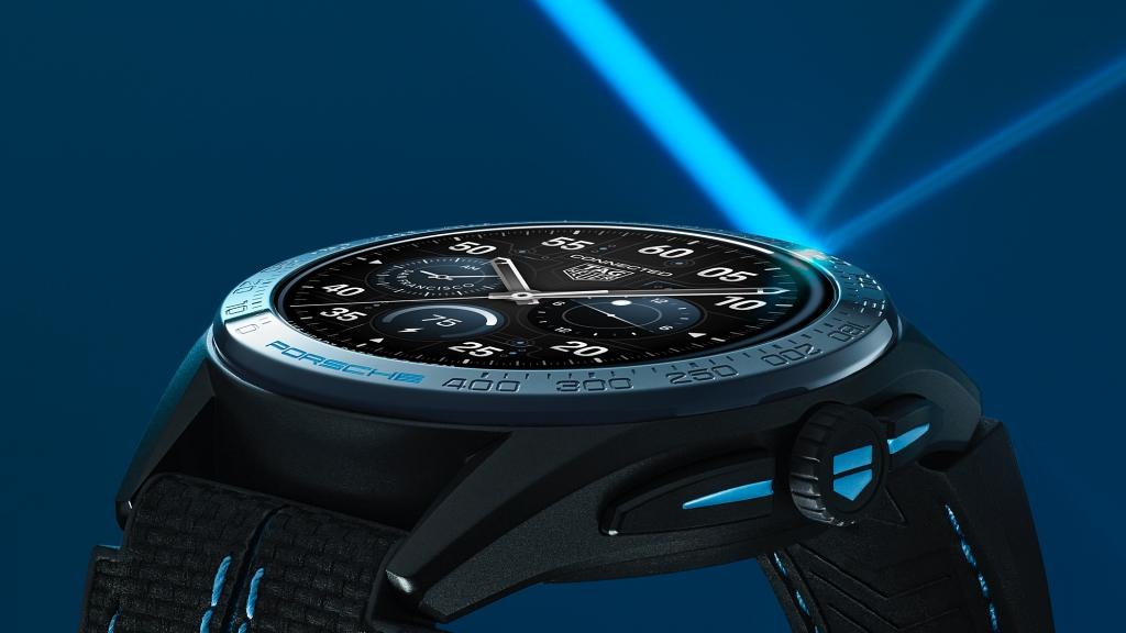 TAG HEUER 與 PORSCHE 聯乘推出 TAG HEUER CONNECTED 智能腕錶特別版