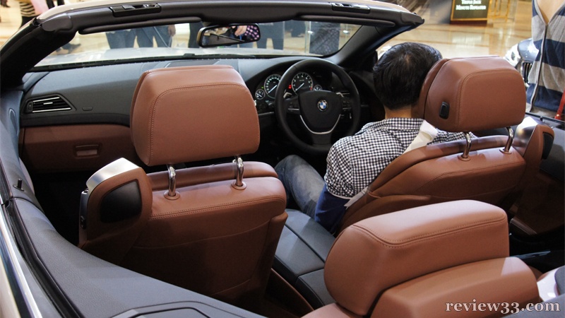 BMW 6 Series Convertible HK Car Show (1 - 3 April 2011) BMW 6 Series Convertible HK Car Show (1 - 3 April 2011)