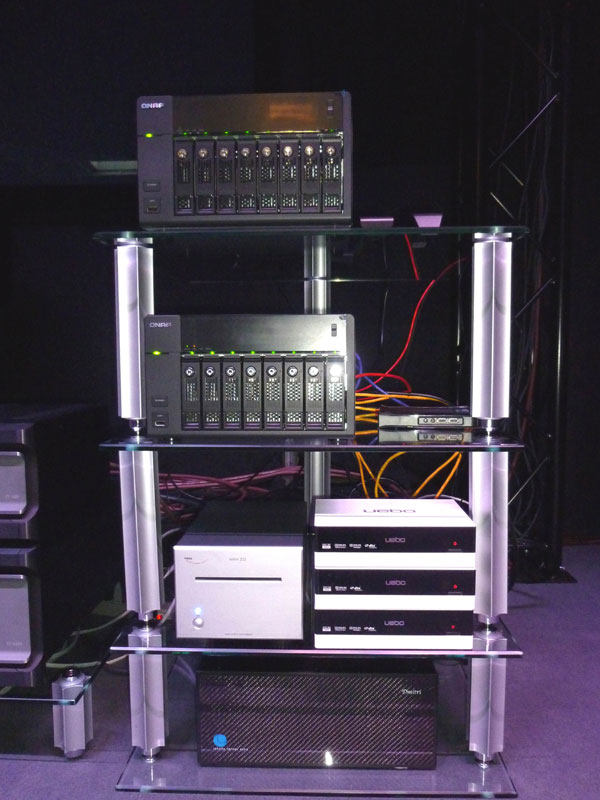 電腦數碼音樂重播專欄 (4) - 高效能電腦與影音的結合 - 德國 Cebit 電腦數碼音樂重播專欄 (4) - 高效能電腦與影音的結合 - 德國 Cebit