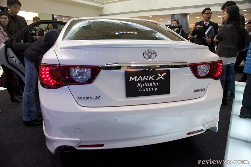 豐田 Mark X 豪華四門跑車首次展出 (2012 年 1 月 7 至 8 日) 豐田 Mark X 豪華四門跑車首次展出 (2012 年 1 月 7 至 8 日)