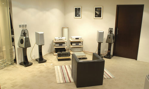 Jadis Electronics Limited - 極品音響器材有限公司